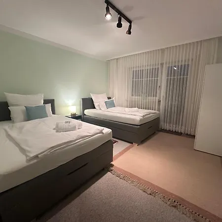 Oase1 Mit Parkplatz, Automatische Kaffeemaschine Und Kueche Apartmán *